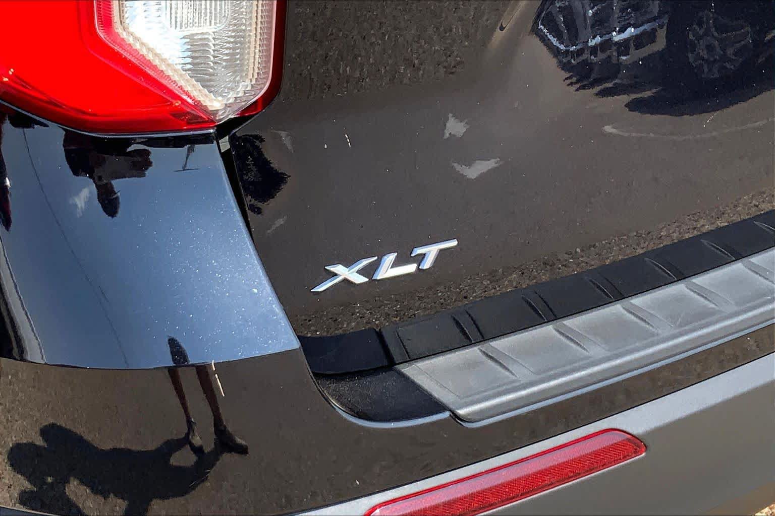 Certified 2023 Ford Explorer XLT AWD/4WD image 10