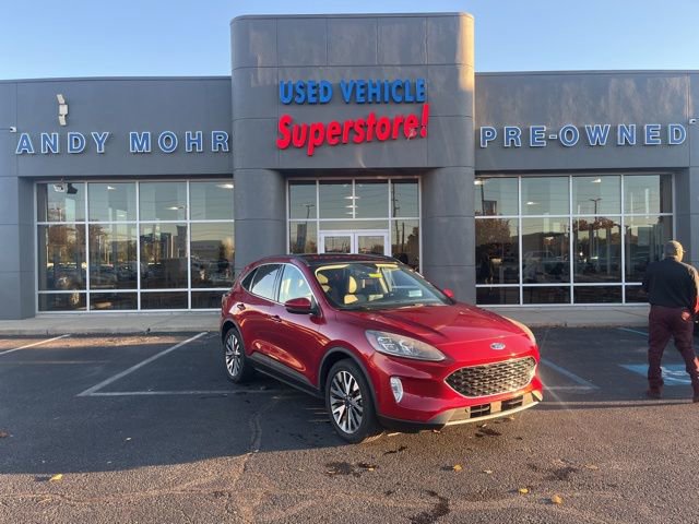 Certified 2020 Ford Escape Titanium w/ Titanium Premium Package 2.0 image 7