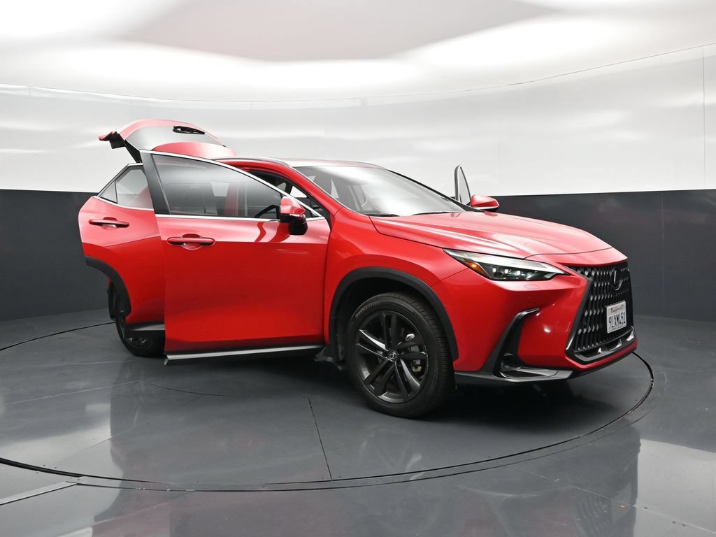 Used 2024 Lexus NX 450h+ AWD w/ Vision Package image 31