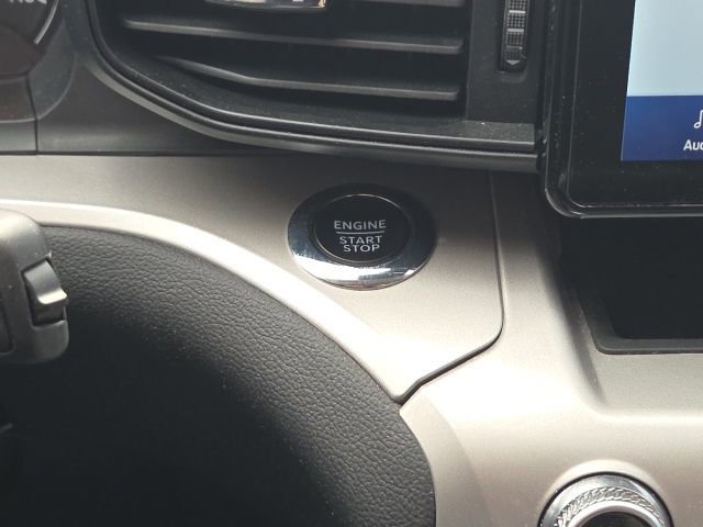 Certified 2023 Ford Explorer XLT image 46