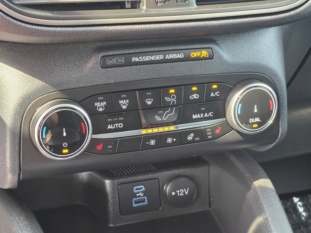 Certified 2023 Ford Escape Active AWD/4WD image 26
