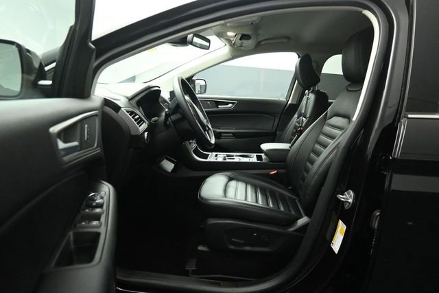 Certified 2022 Ford Edge SEL w/ Convenience Package AWD/4WD image 10