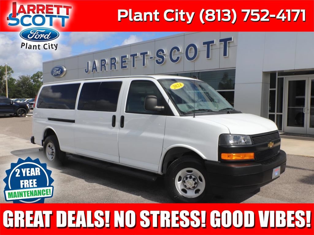 Used 2024 Chevrolet Express 3500 LS RWD image 1