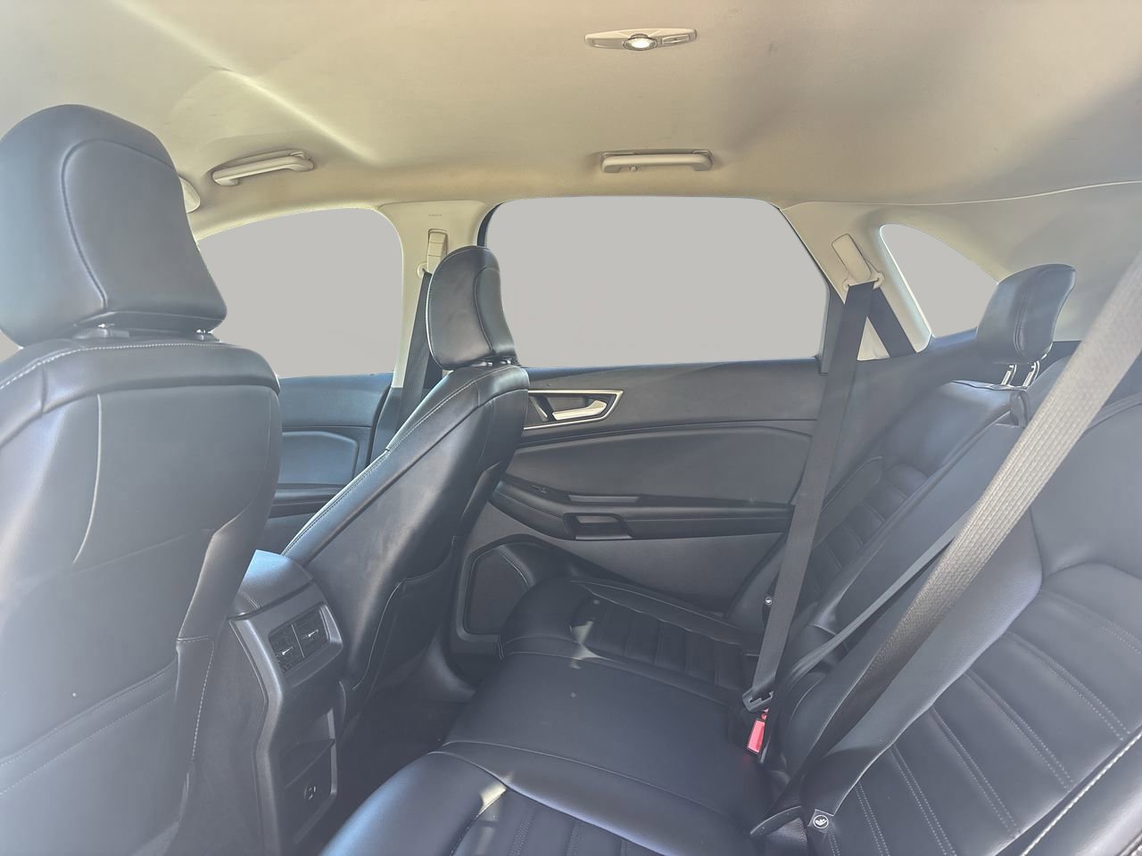 Certified 2022 Ford Edge SEL image 11