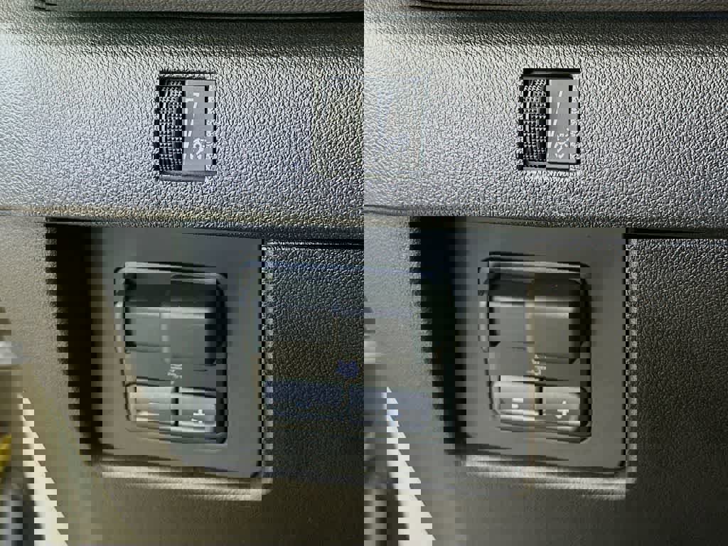 Used 2024 Chevrolet Colorado ZR2 w/ Safety Package image 26