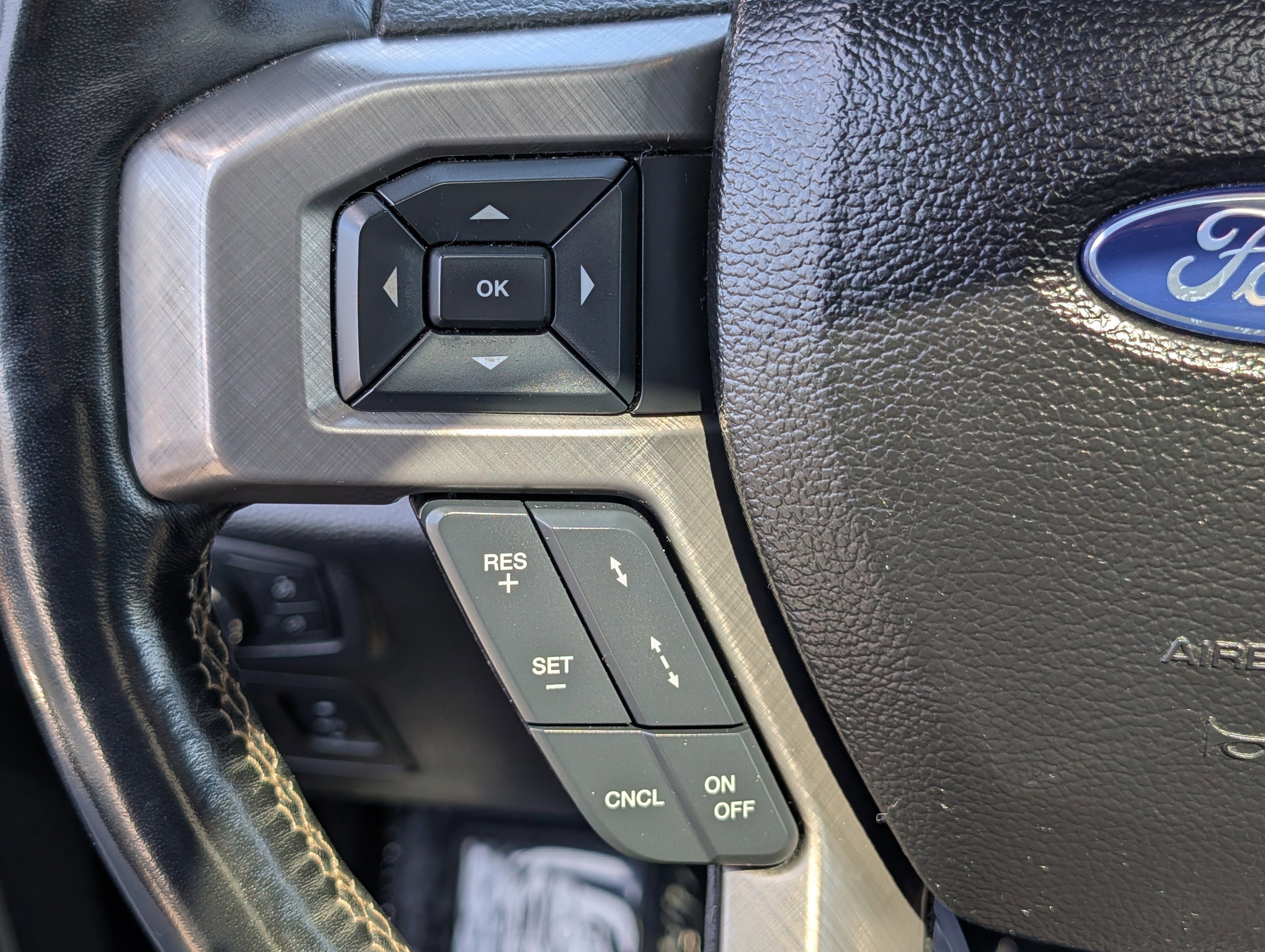 Certified 2018 Ford F150 Limited w/ Trailer Tow Package image 22