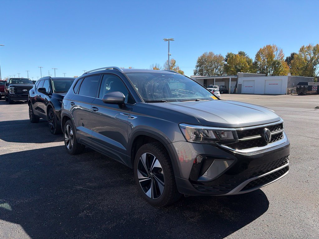 Used 2024 Volkswagen Taos SE