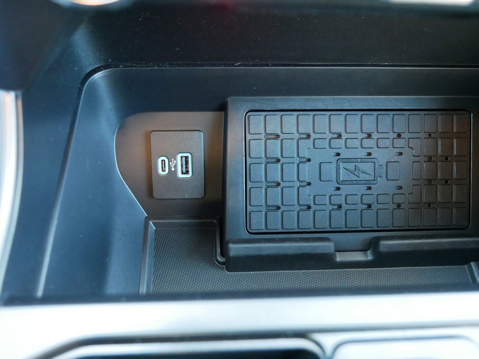 Certified 2024 Ford F150 XLT w/ Equipment Group 302A MID image 32