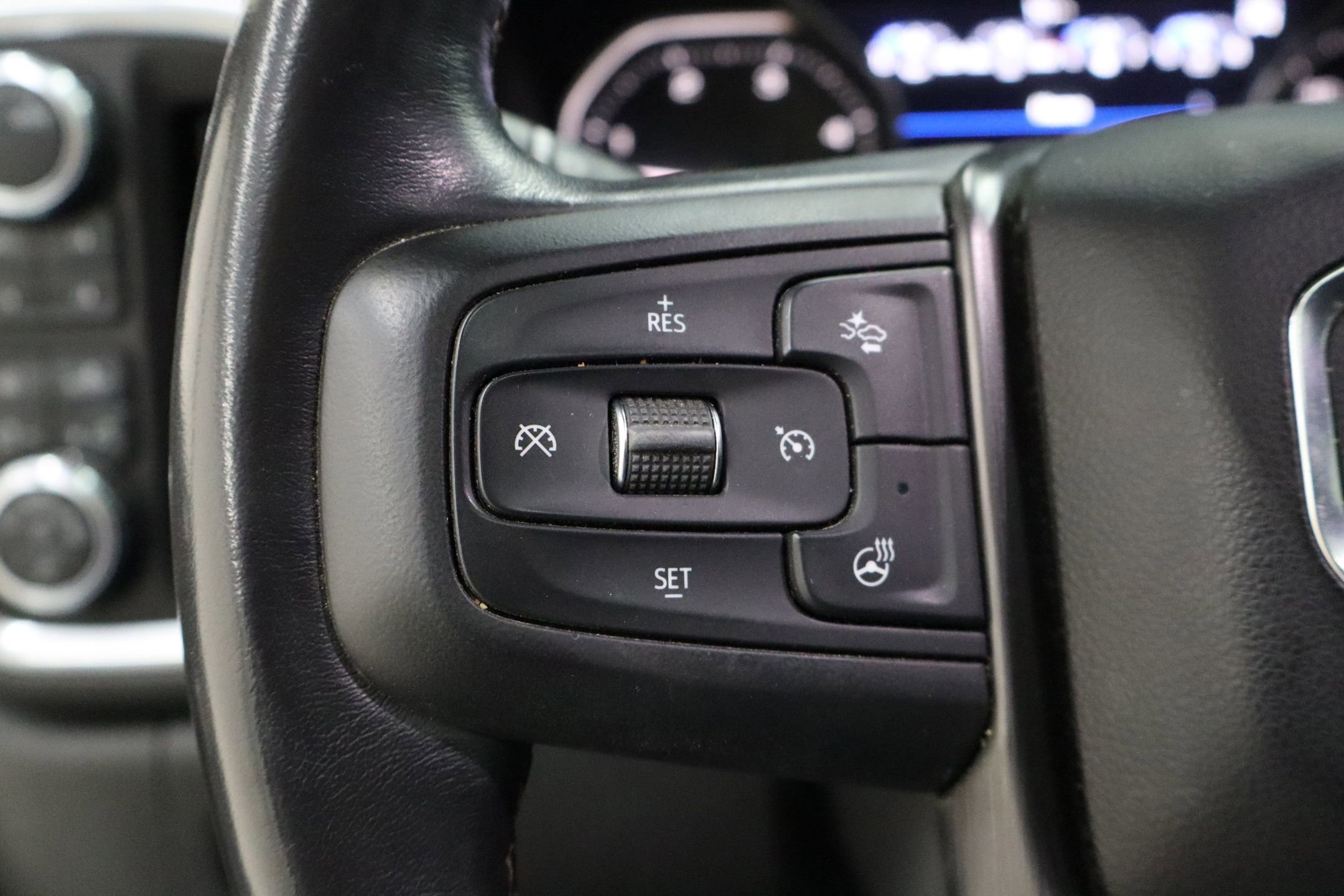 Used 2021 GMC Sierra 2500 AT4 w/ AT4 Premium Plus Package image 16