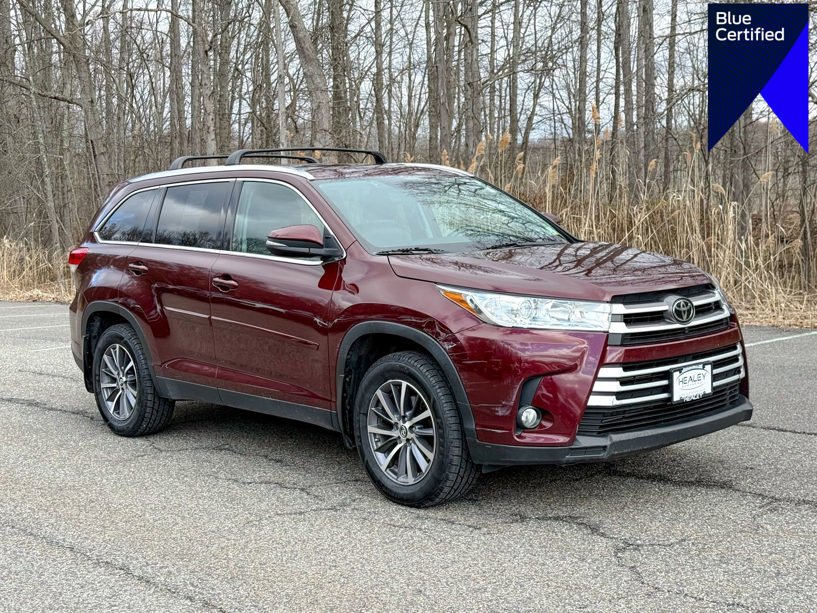 Used 2019 Toyota Highlander XLE AWD/4WD image 1
