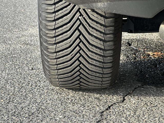 Used 2021 Toyota RAV4 XLE AWD/4WD image 17