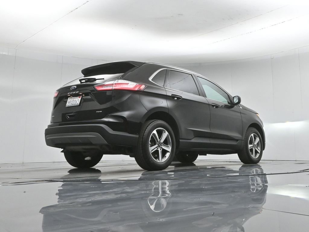 Certified 2024 Ford Edge SEL w/ Convenience Package AWD/4WD image 46