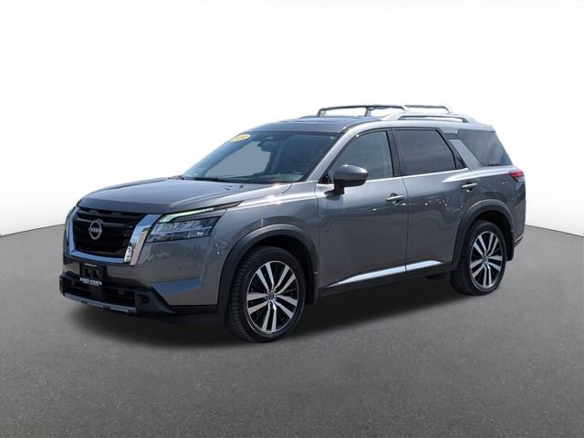 Used 2024 Nissan Pathfinder Platinum AWD/4WD image 5