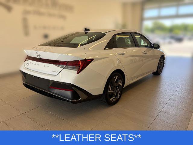 Used 2024 Hyundai Elantra Limited FWD image 4