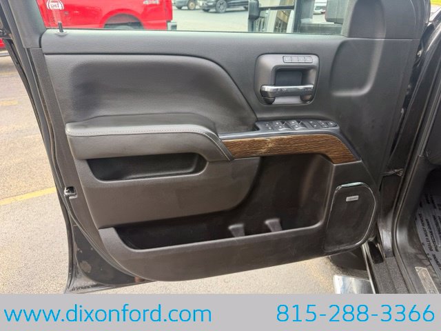 Used 2019 GMC Sierra 3500 Denali AWD/4WD image 25