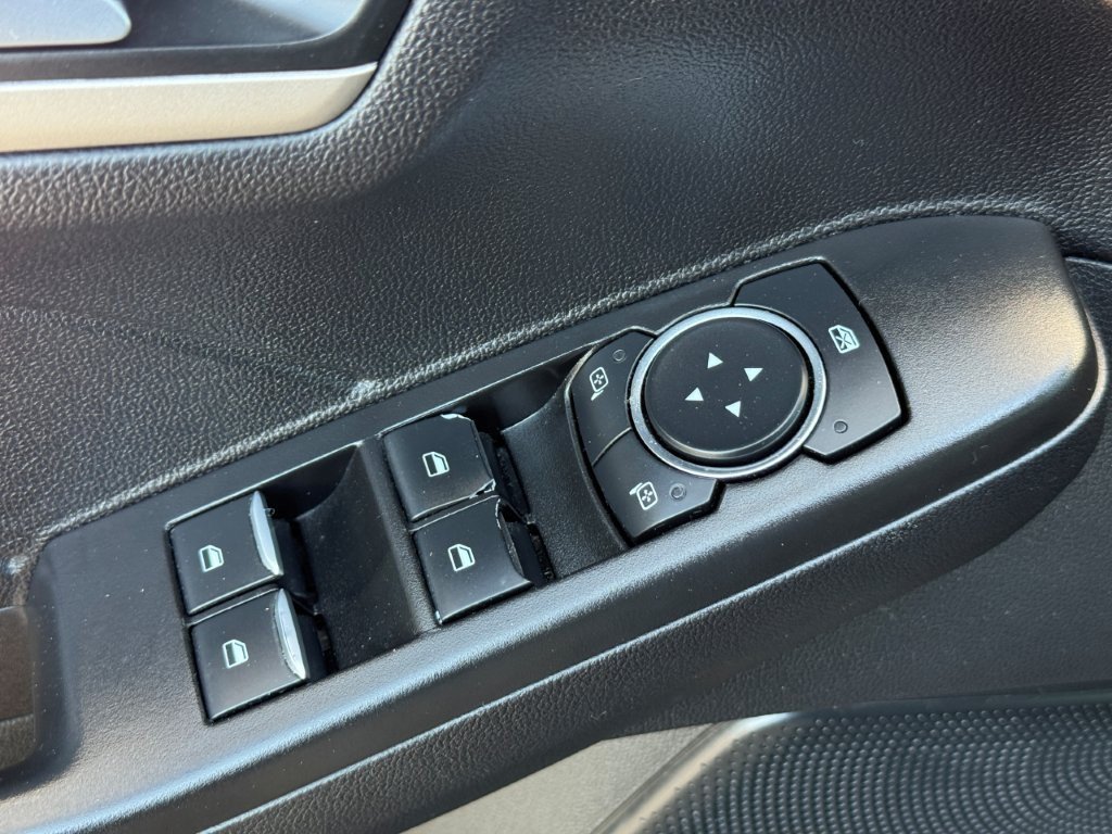 Certified 2021 Ford Escape SEL AWD/4WD image 11