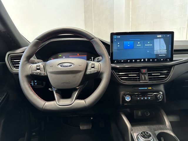 Certified 2025 Ford Escape ST-Line Elite w/ Tech Pack #1 image 5
