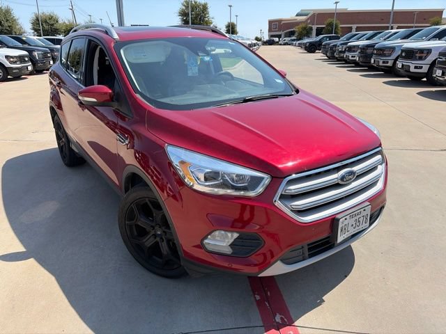 Certified 2019 Ford Escape Titanium FWD image 2