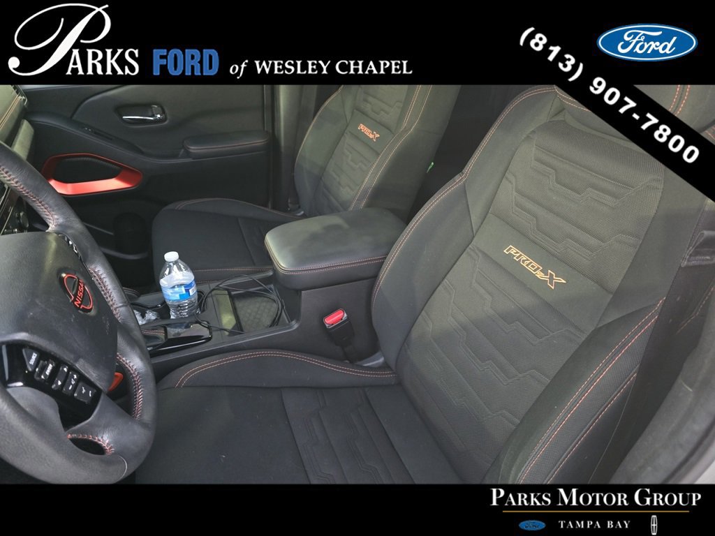 Used 2024 Nissan Frontier Pro-X w/ Tow Package image 5