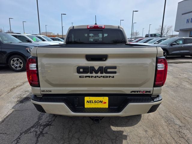Used 2024 GMC Canyon AT4X AWD/4WD image 11