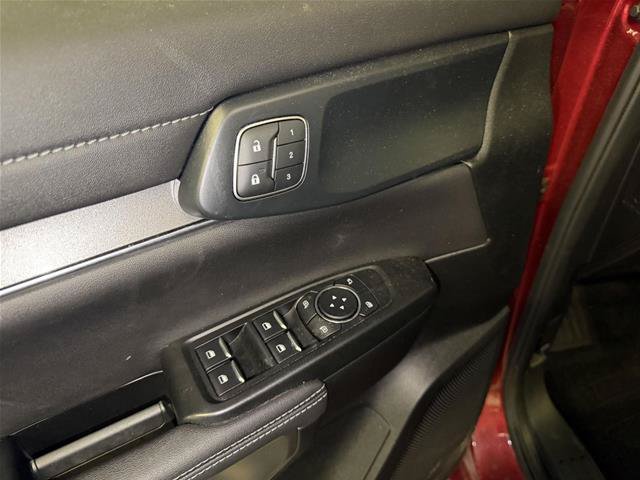 Certified 2025 Ford Ranger Lariat w/ Chrome Accent Package AWD/4WD image 10