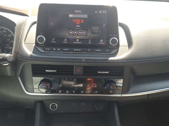 Used 2023 Nissan Rogue SV FWD image 26