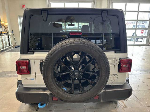 Used 2023 Jeep Wrangler Unlimited Sahara w/ Cold Weather Group image 4