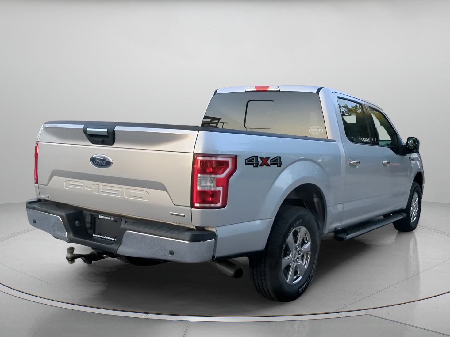 Certified 2019 Ford F150 XLT w/ Equipment Group 302A Luxury AWD/4WD image 27
