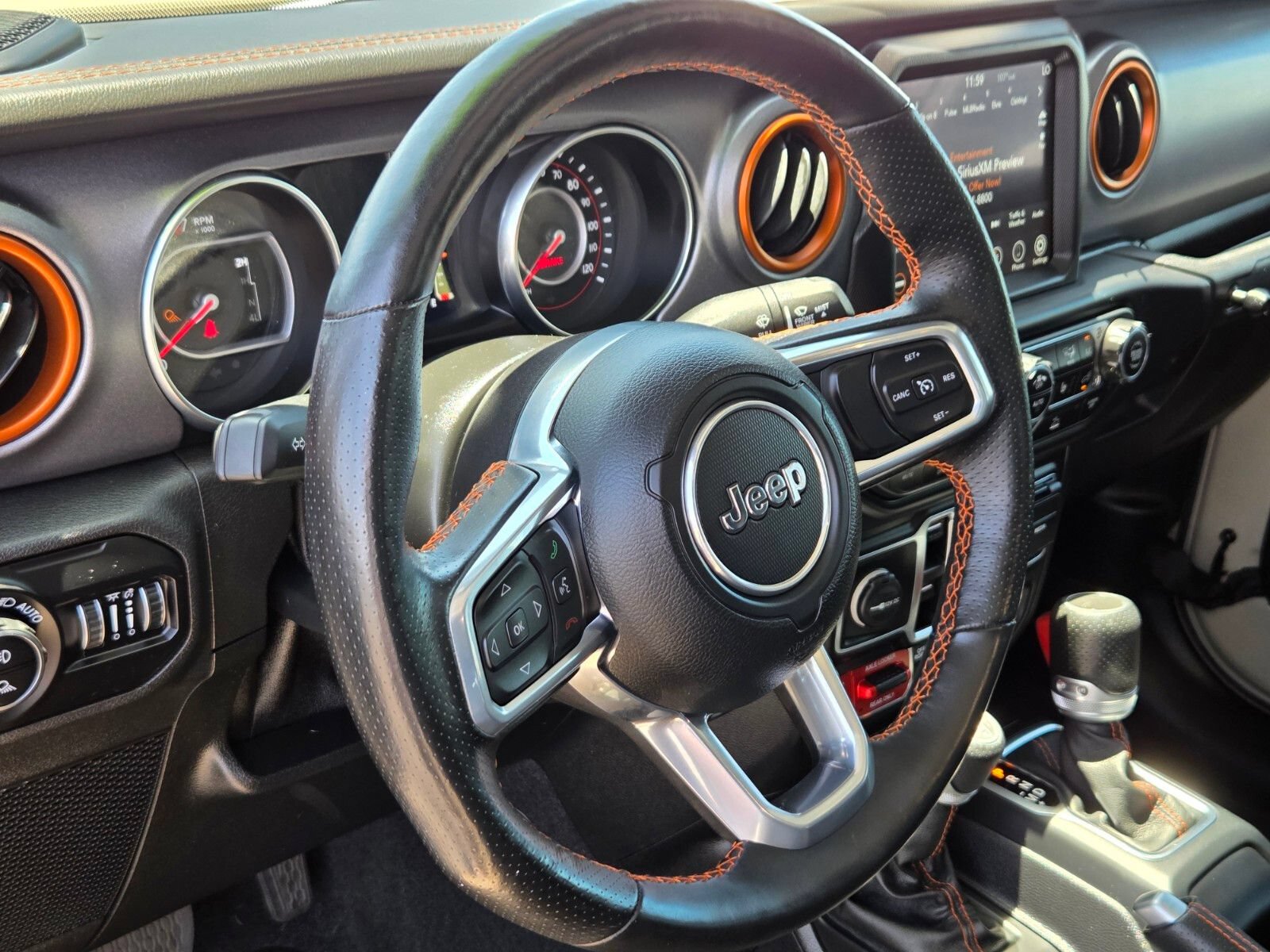 Used 2020 Jeep Gladiator Mojave AWD/4WD image 18