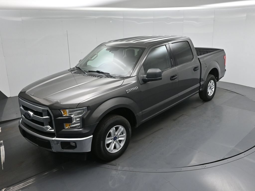Certified 2017 Ford F150 XLT RWD image 31