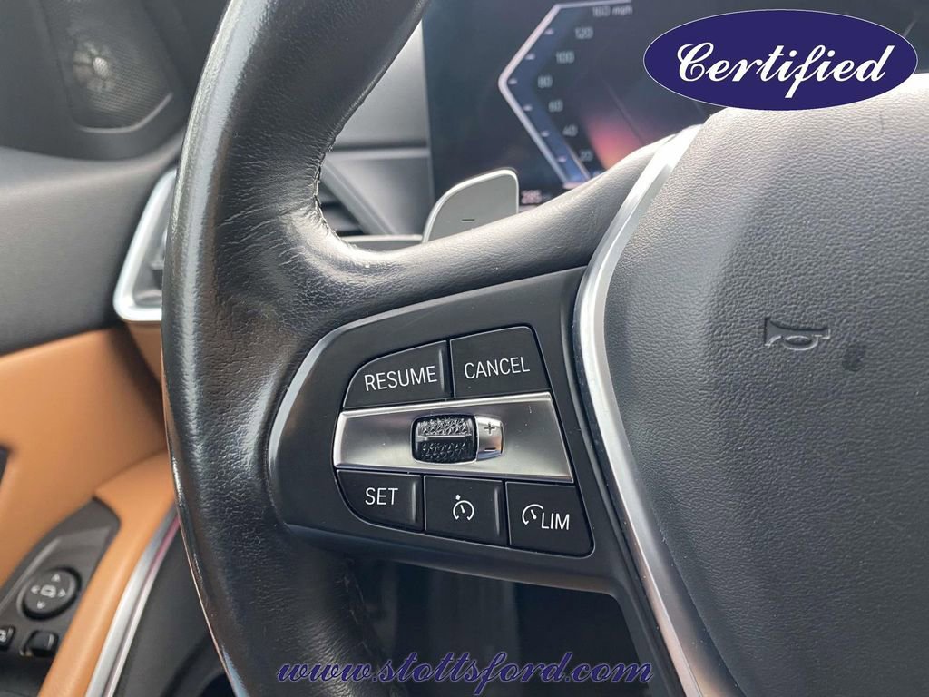 Used 2023 BMW 330i Sedan w/ Premium Package image 22