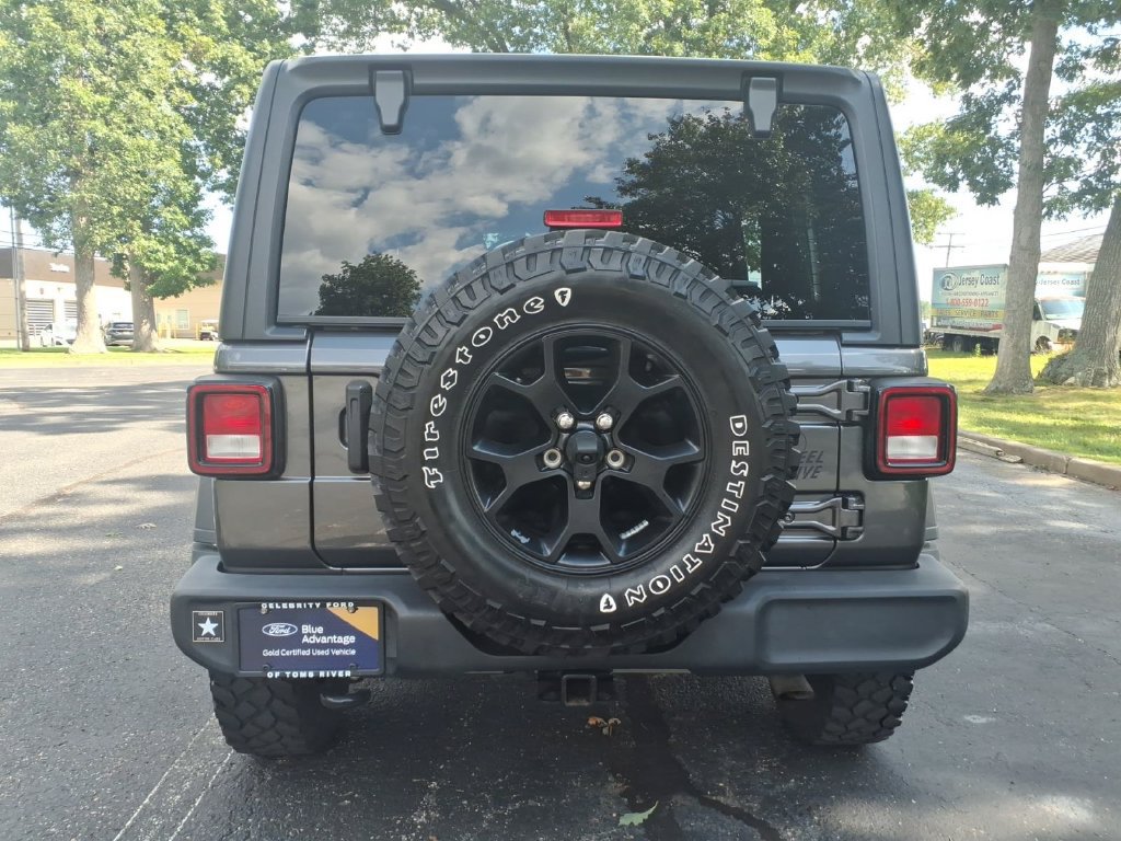 Used 2023 Jeep Wrangler Unlimited Sport AWD/4WD image 3