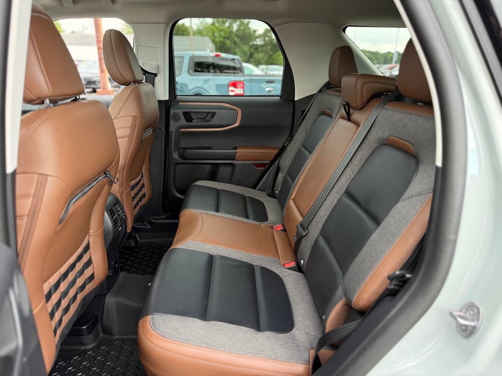 Certified 2023 Ford Bronco Sport Outer Banks w/ Tech Package AWD/4WD image 14