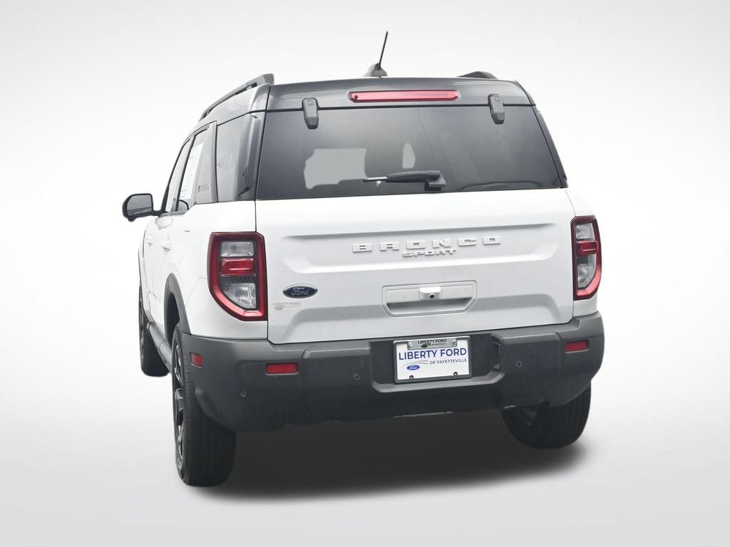 Certified 2025 Ford Bronco Sport Outer Banks w/ Outer Banks Tech Package+ AWD/4WD image 9