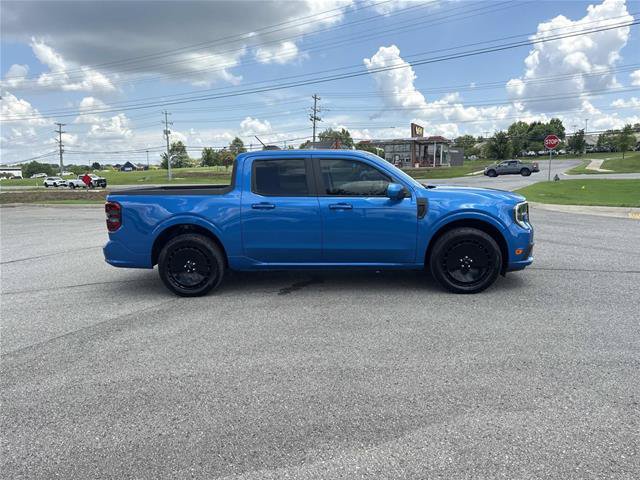 Certified 2025 Ford Maverick Lobo AWD/4WD image 4