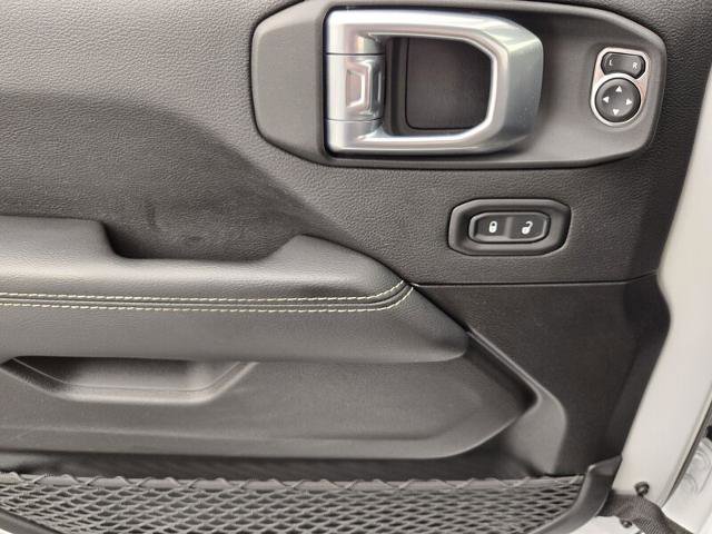 Used 2021 Jeep Gladiator Overland w/ Popular Equipment Package image 33