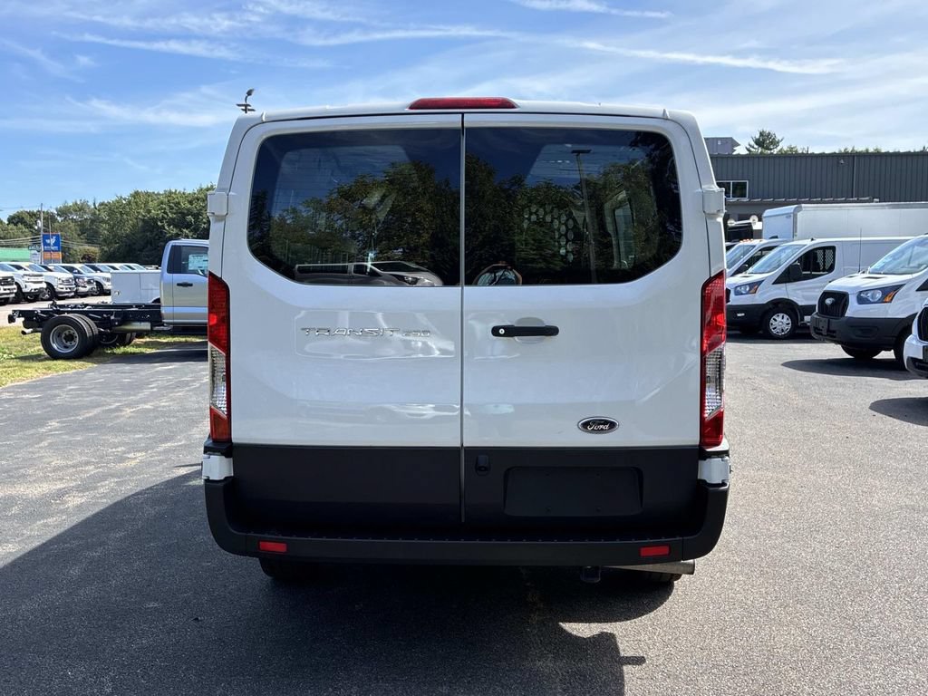 Certified 2025 Ford Transit 250 Low Roof w/ Exterior Upgrade Package RWD image 6