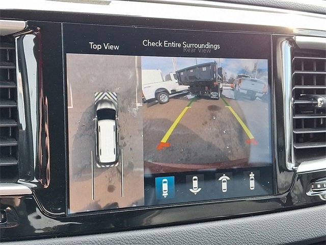 Used 2020 Chrysler Pacifica Touring-L Plus image 18