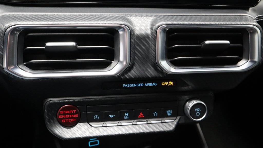 Certified 2025 Ford Mustang GT Premium image 33