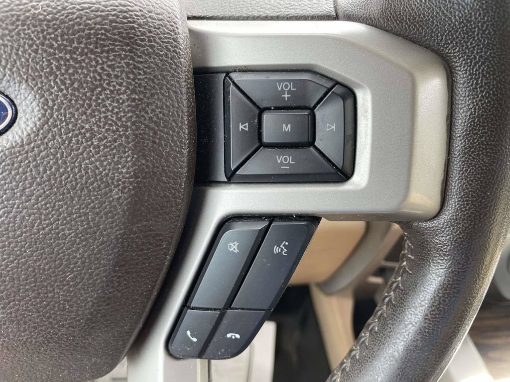 Certified 2019 Ford F150 Lariat w/ Equipment Group 502A Luxury RWD image 26