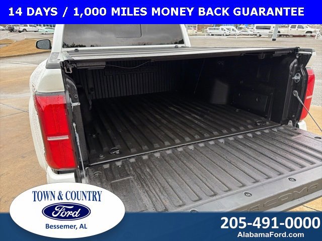 Used 2024 Toyota Tacoma TRD Sport w/ TRD Sport Upgrade Package image 12