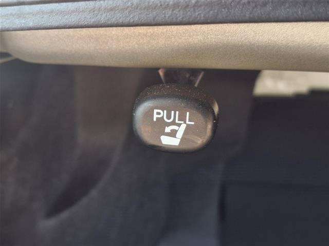 Used 2025 Toyota Camry LE FWD image 21