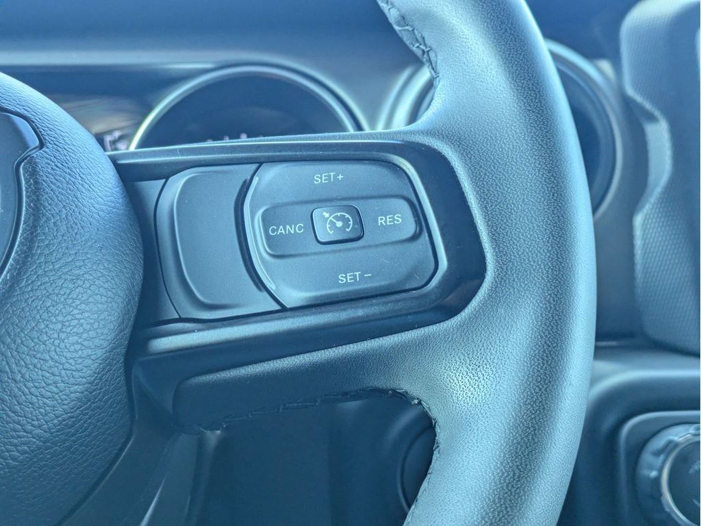 Used 2023 Jeep Wrangler Unlimited Sport AWD/4WD image 23