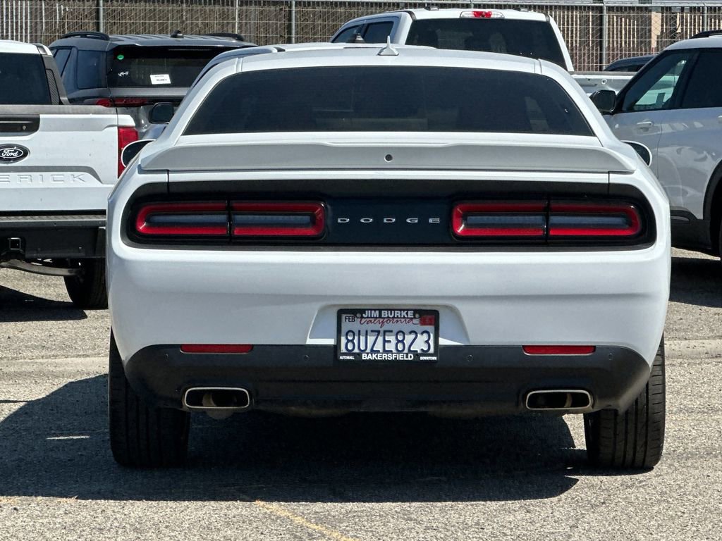 Used 2020 Dodge Challenger SXT w/ Plus Package image 4