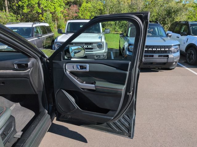 Certified 2022 Ford Explorer Timberline w/ Timberline Technology Package AWD/4WD image 14