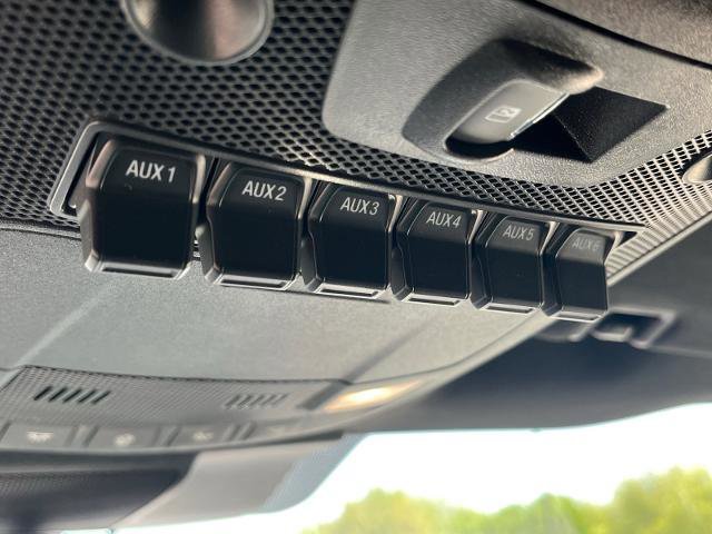 Certified 2022 Ford F250 Platinum w/ Tremor Off-Road Package AWD/4WD image 13