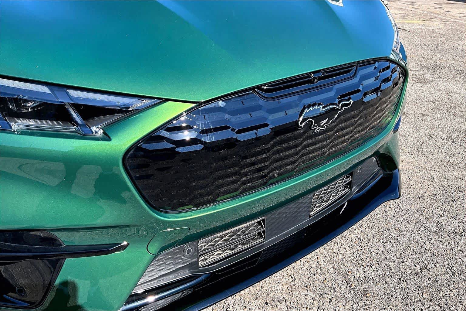 Certified 2025 Ford Mustang Mach-E GT AWD/4WD image 29