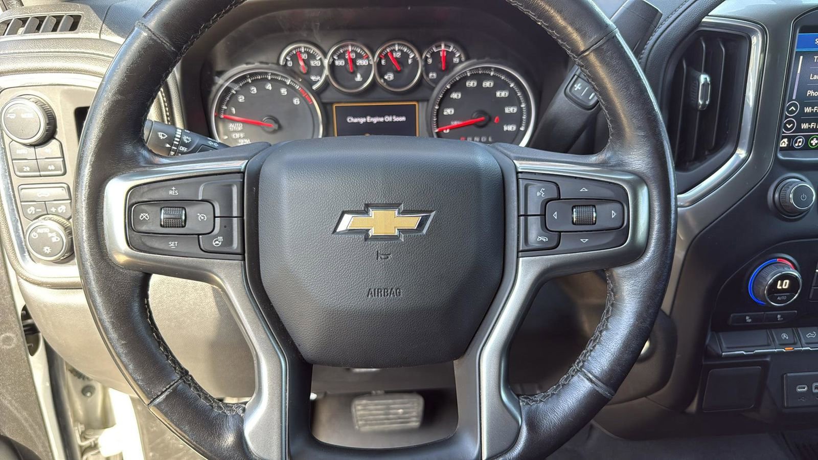 Used 2021 Chevrolet Silverado 1500 LT w/ Z71 Off-Road Package image 13