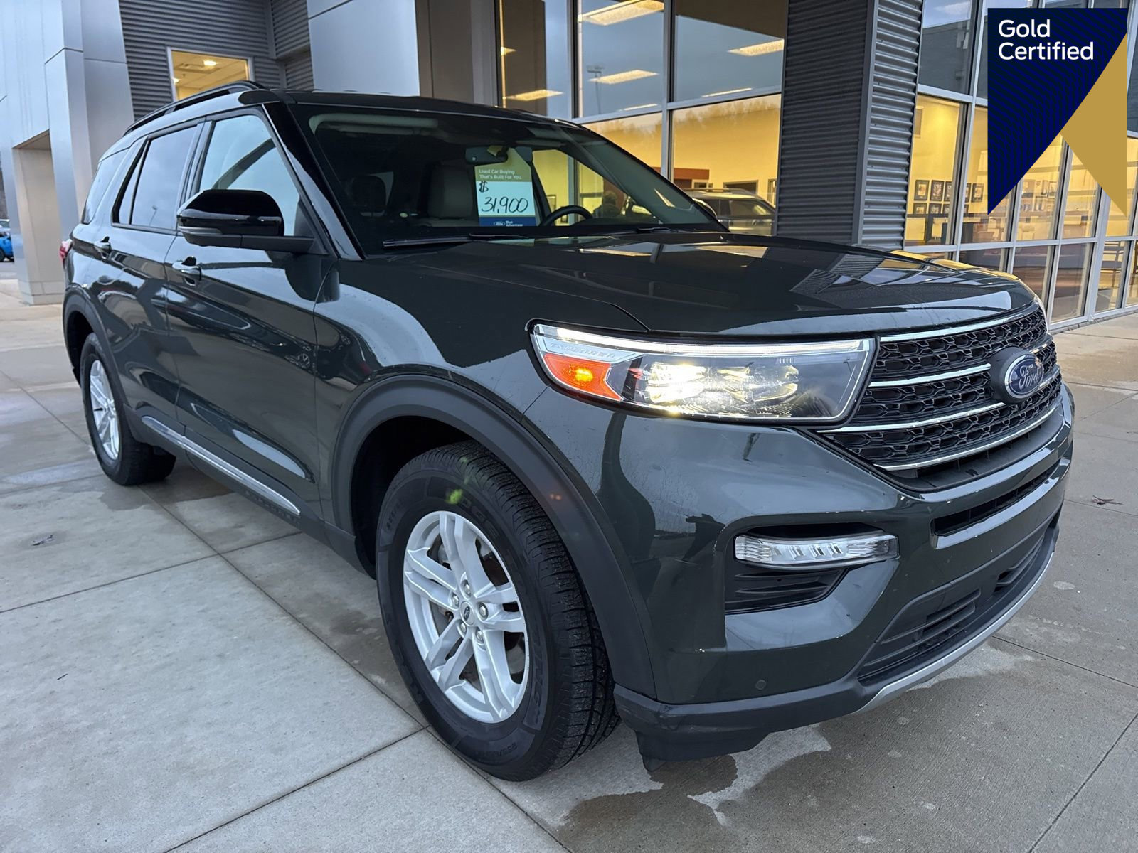 Certified 2023 Ford Explorer XLT w/ Equipment Group 202A