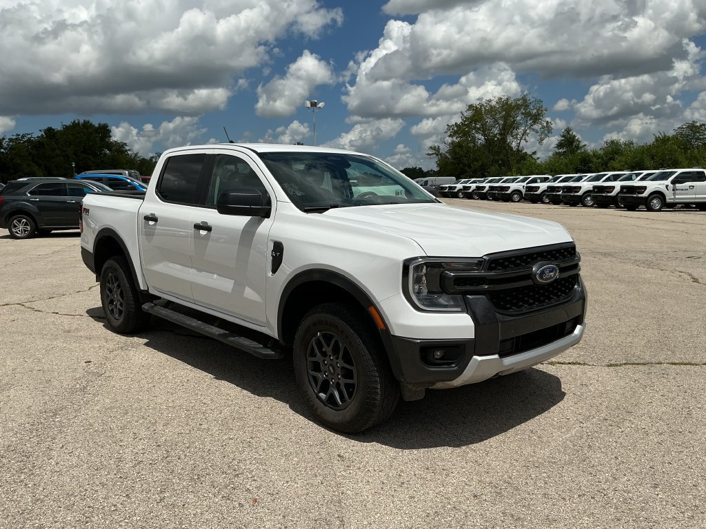 Certified 2025 Ford Ranger XLT w/ FX4 Off-Road Package AWD/4WD image 3